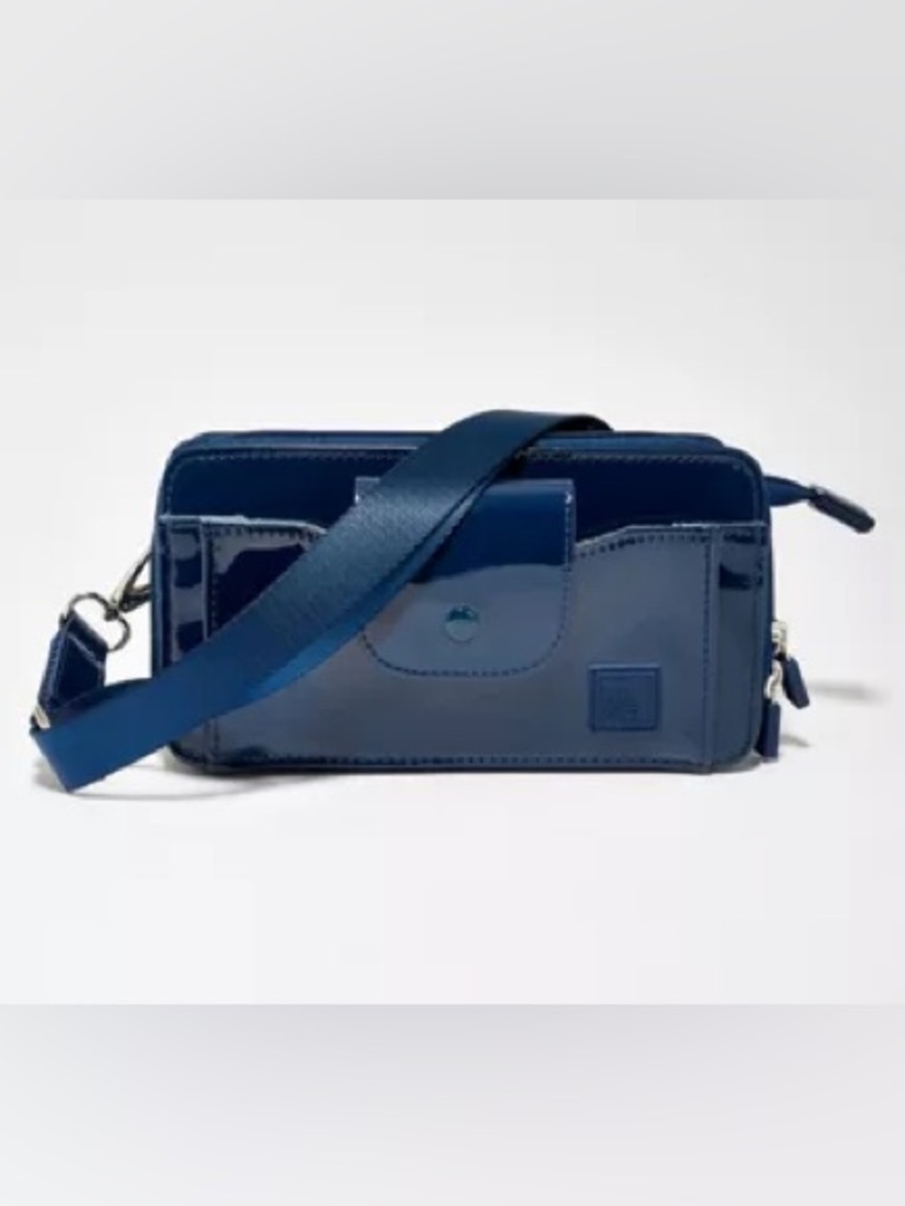 IHKWIP Oh-My-Posh RFID Wallet Crossbody Crossbody Strap NWT Patent Navy Blue